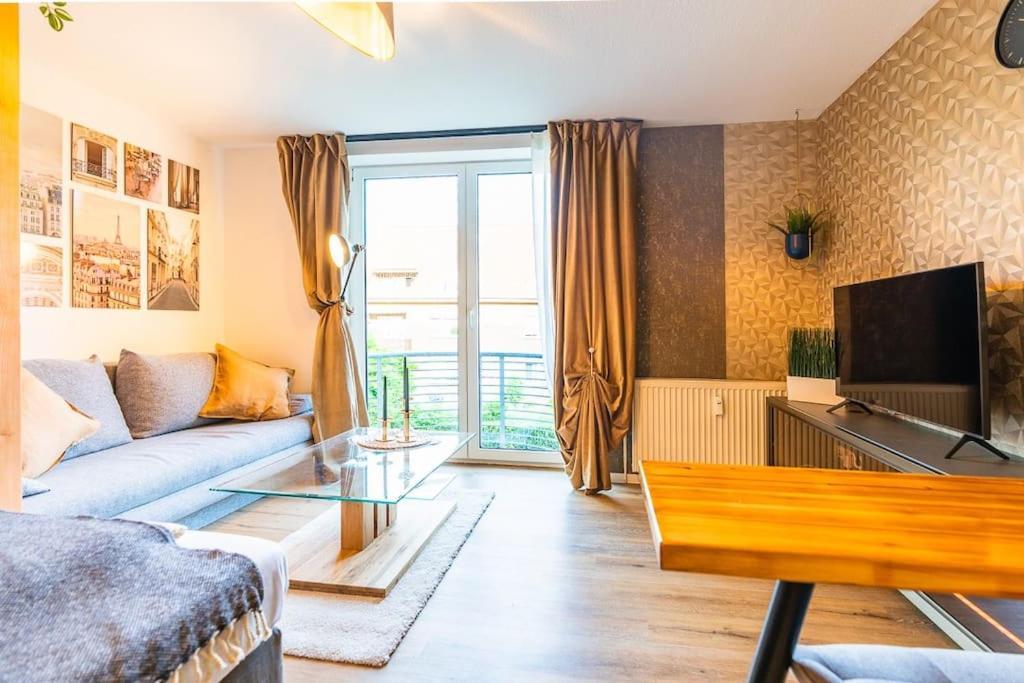 Golden Nugget Inkl Wlan, Parkplatz Apartment Детмолд Екстериор снимка